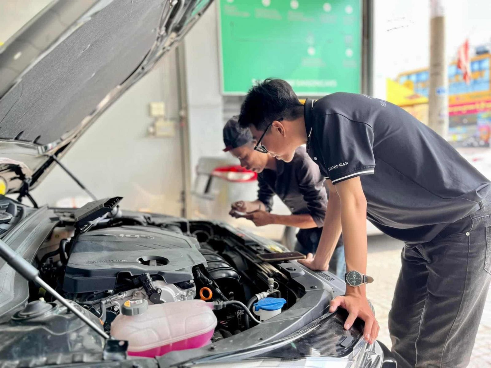 Dịch vụ kiểm tra , kiểm định xe ô tô cũ tại nhà 